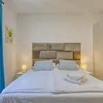 Arsenal Guest house