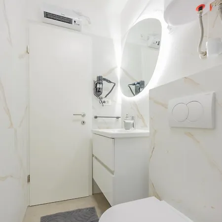 Arsenal Guest house 3*